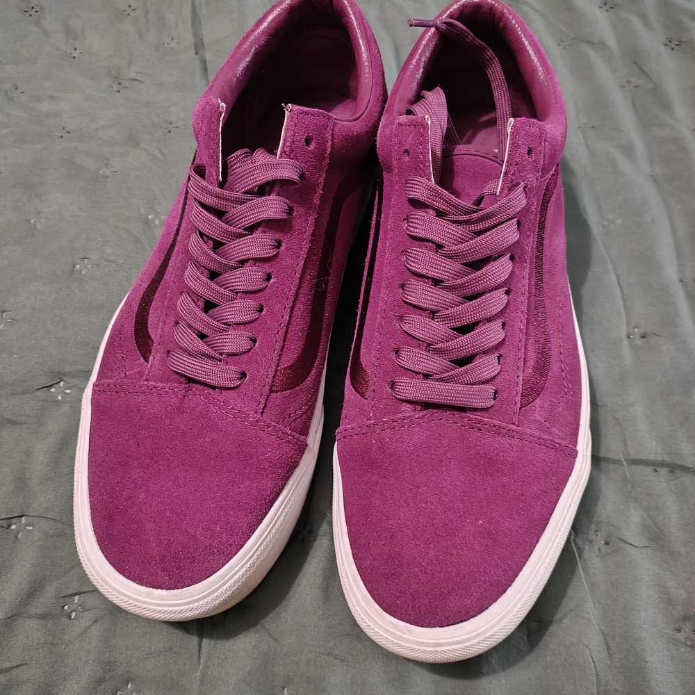 Women's Suede Sneakers in Purple